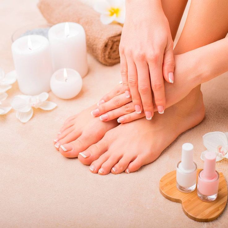 Nature Smoothing Pedicure w Gel Polish Nature Smoothing Pedicure w Gel Polish